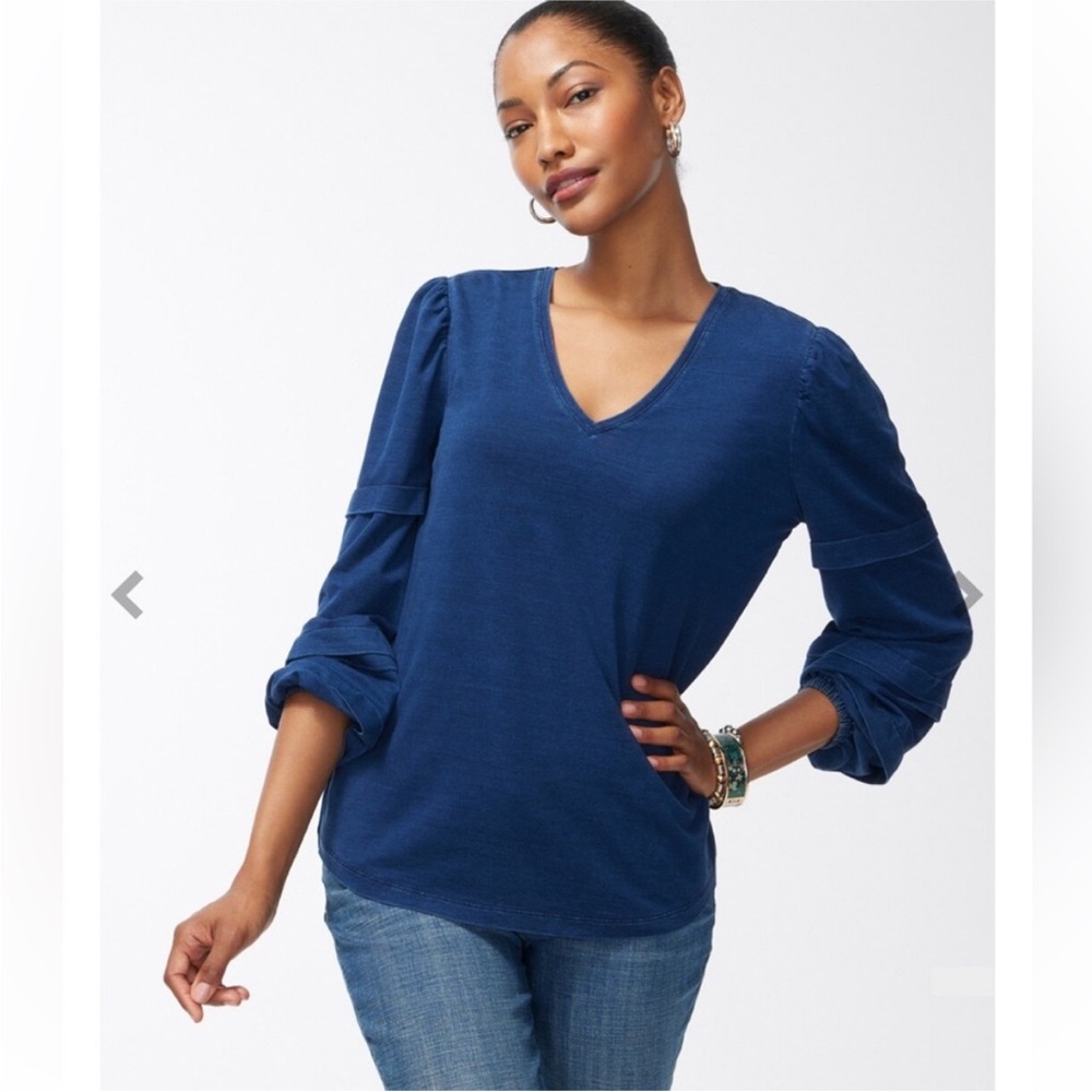 Chico's Chambray Long Sleeve V-Neck Top.